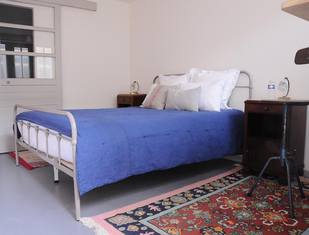 La Grenadine Bed & Breakfast Bordeaux Room photo